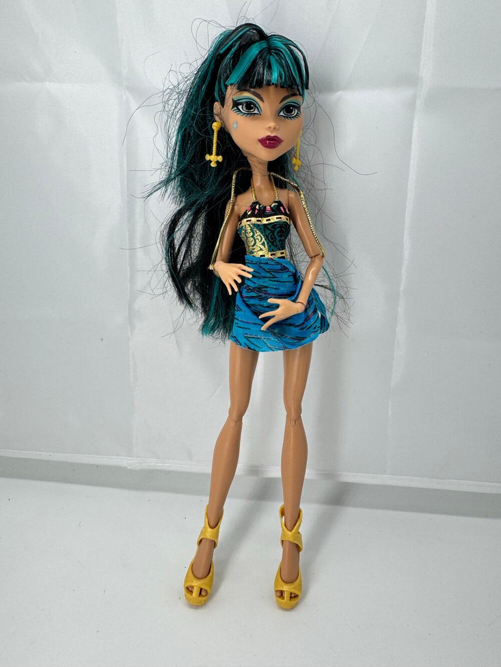 2008 Monster High 13 wishes Desert Frights Oasis Cleo de Nile doll